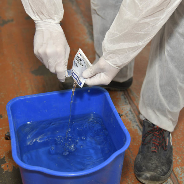 Décapage des sols en entreprise